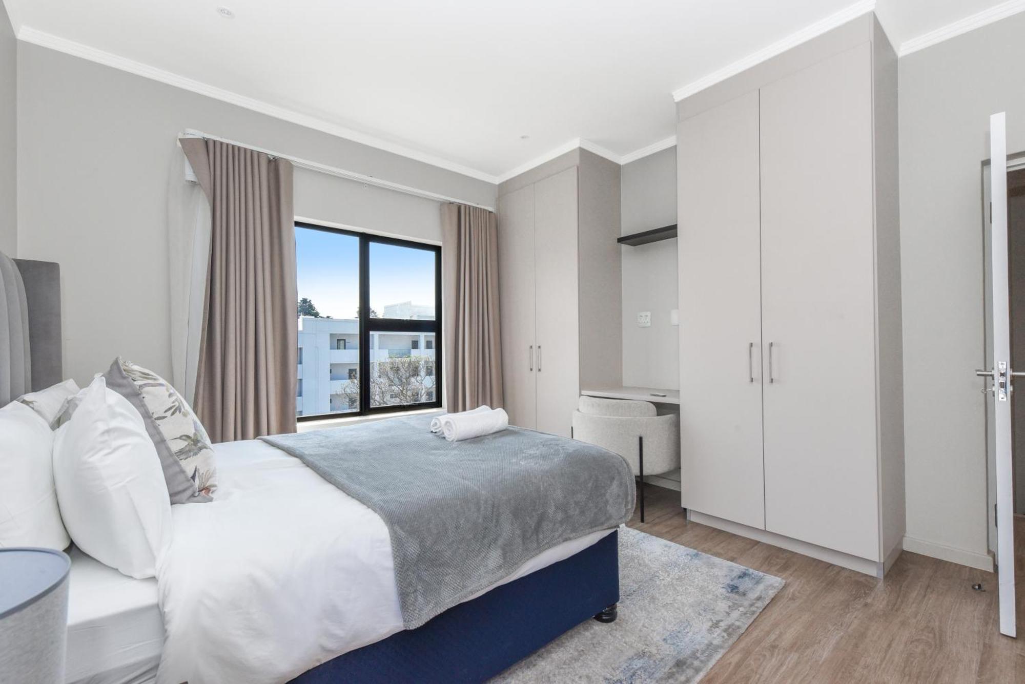 The Monroe Luxury Apartments Йоханнесбург Экстерьер фото