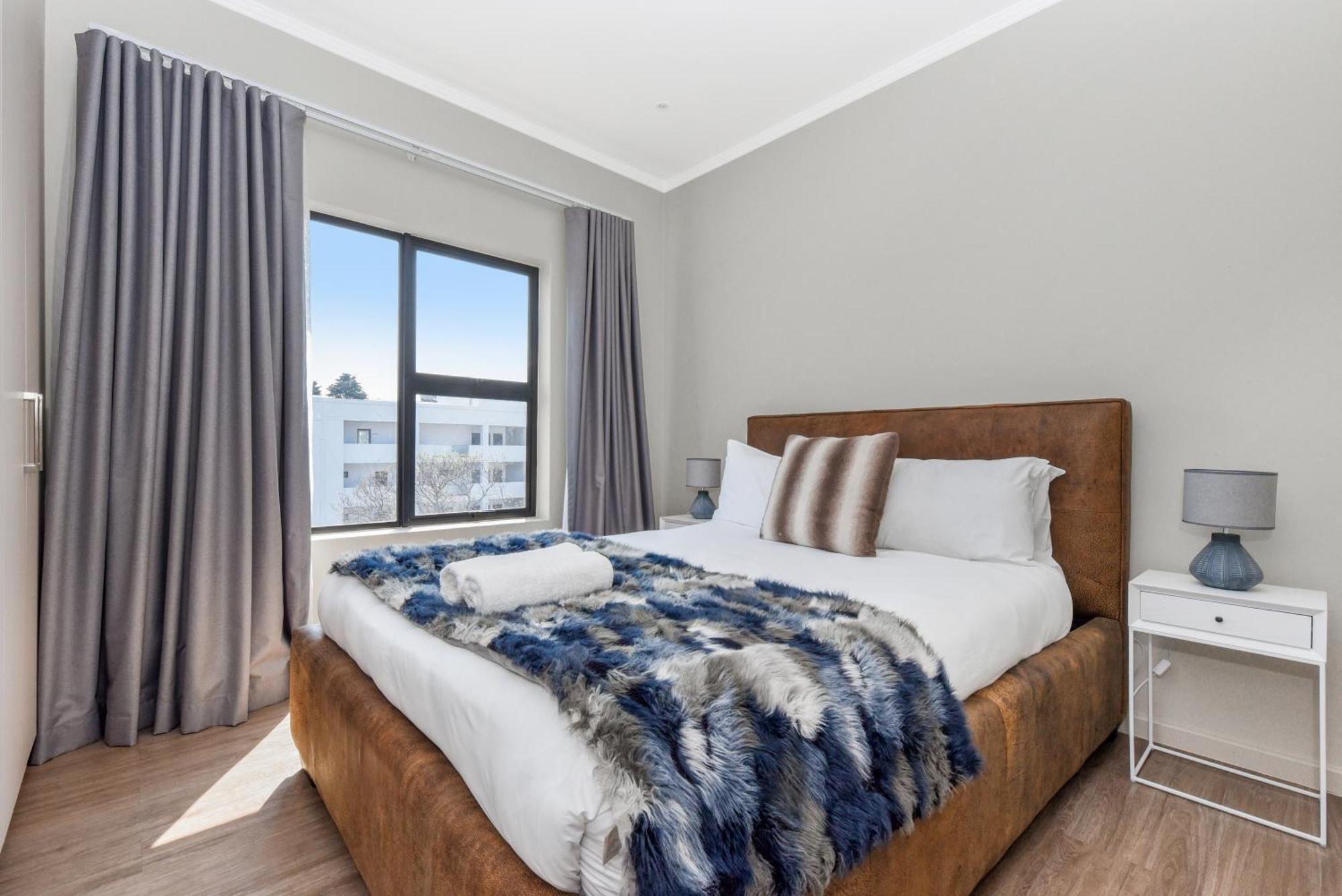 The Monroe Luxury Apartments Йоханнесбург Экстерьер фото