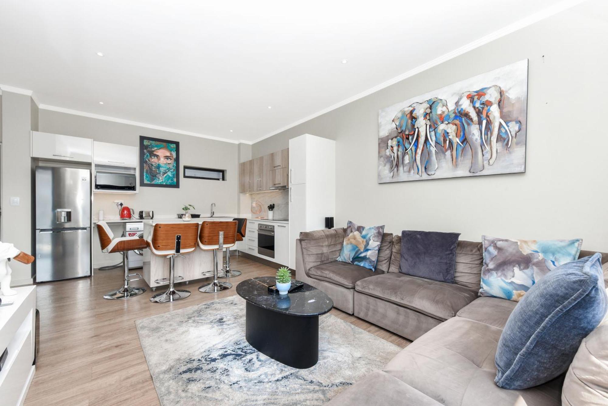 The Monroe Luxury Apartments Йоханнесбург Экстерьер фото